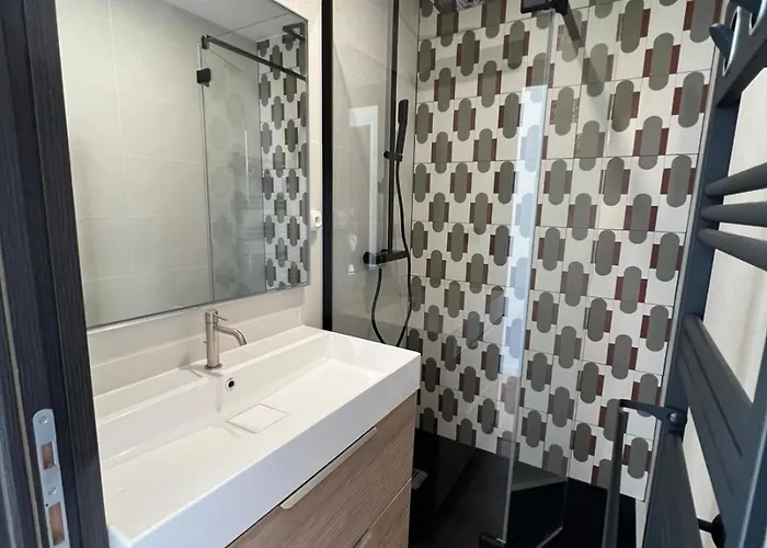 Renove En Plein Centre Ville, Sur Le Port, Vue La Grande-Motte