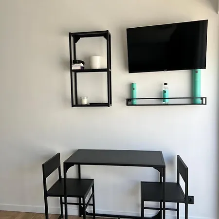 Renove En Plein Centre Ville, Sur Le Port, Vue