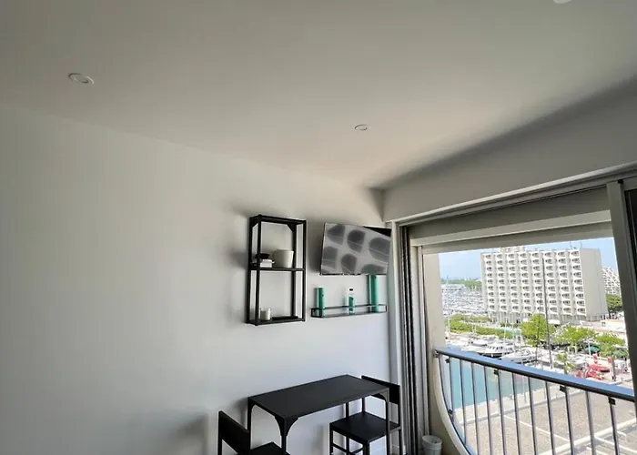 Renove En Plein Centre Ville, Sur Le Port, Vue Apartamento